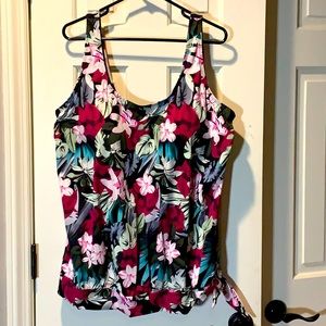 Women’s plus size blouson tankini top. New Never worn